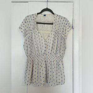Old navy blouse
